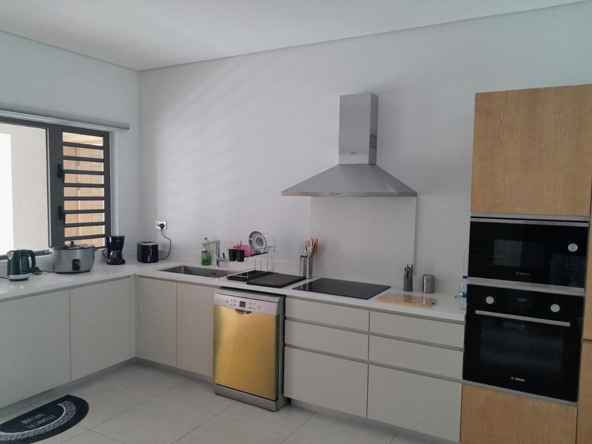 Joli Appartement Neuf, Route Cotiere Grand-Baie Eksteriør billede