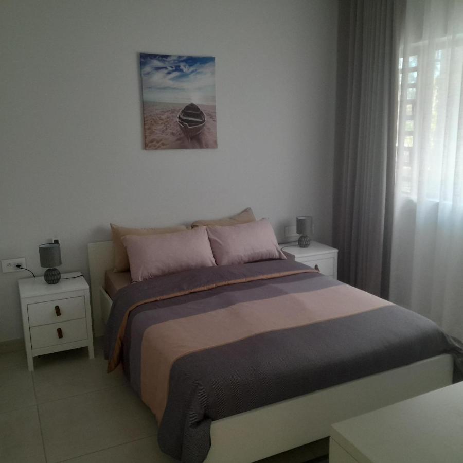 Joli Appartement Neuf, Route Cotiere Grand-Baie Eksteriør billede